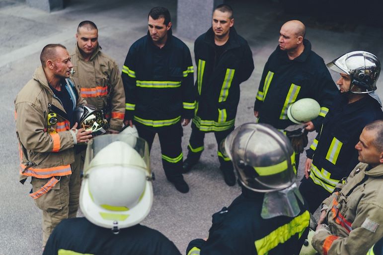 crisis leadership skill group training