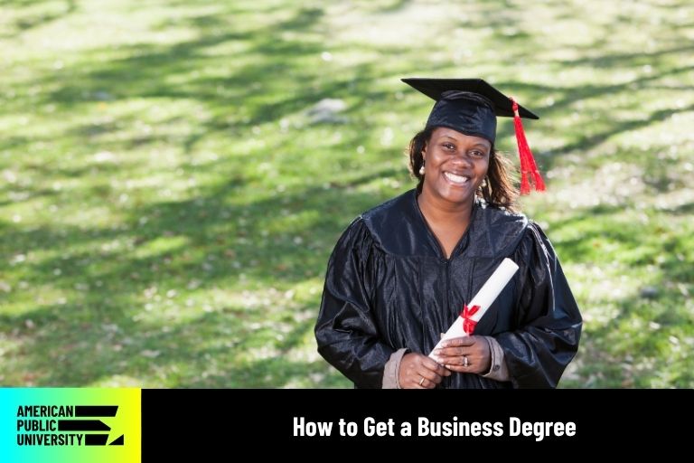 how-to-get-a-business-degree Business degree graduate