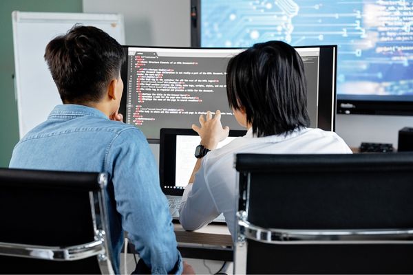 master's in computer science students at computer
