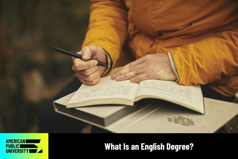 what-is-an-english-degree English degree student