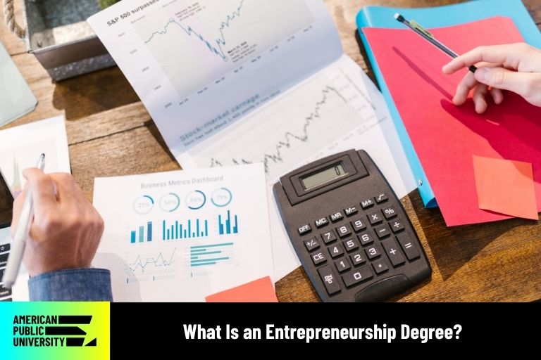 what-is-an-entrepreneurship-degree entrepreneurship degree student using calculator