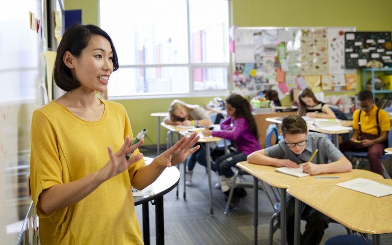 Online Master of Education Degree in Online Teaching | American Public ...